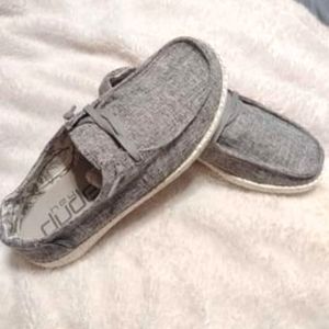 Brand New Hey Dudes size 7 women's